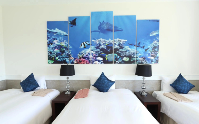 Royal View Hotel Churaumi - Closest to Churaumi – Guest Rooms – Motobu