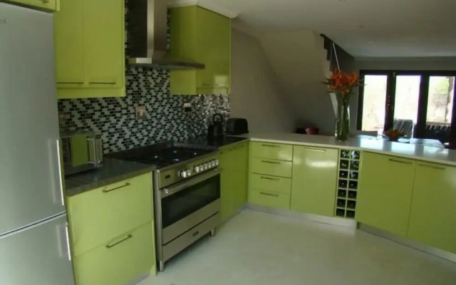 BushGlam Luxury Holiday Home
