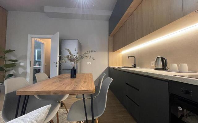 Square 21 Apartments