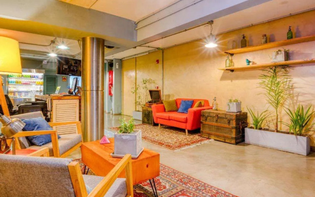 On Aparts Hotel Design
