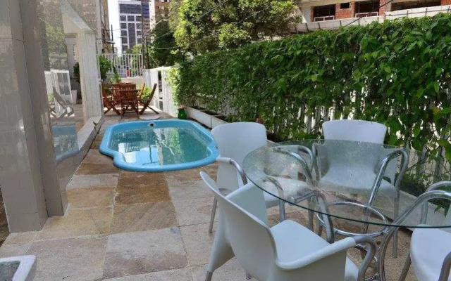 Alpha Praia Hotel