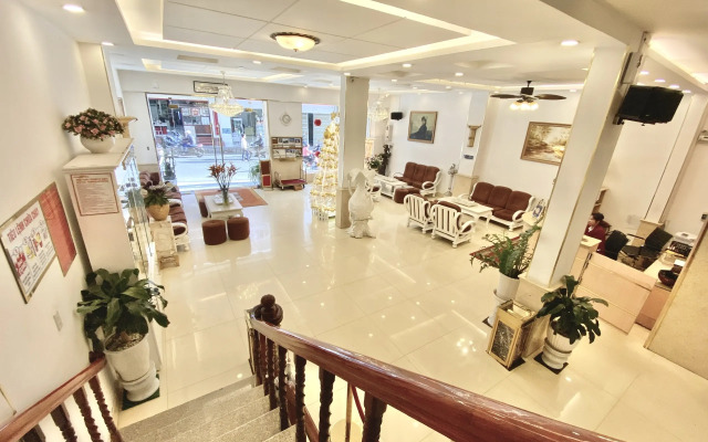 Tulip Hotel