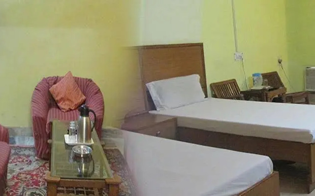 Hotel Divya
