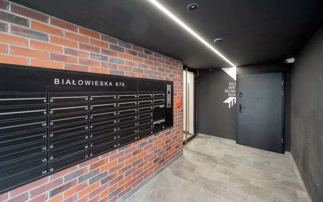 Białowieska Apartment Wrocław by Renters