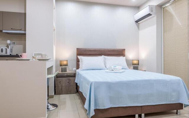 Sergios Apartments 3