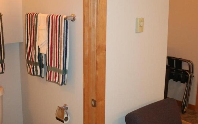 Columbine Inn