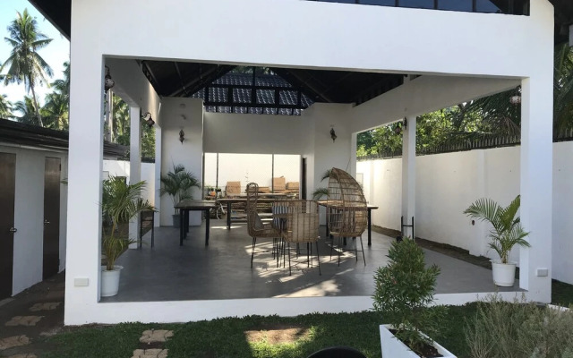 Thistle Inn