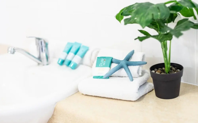 Tropical Oasis 12 Ocean Views