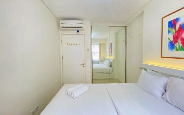 Minimalist And Spacious 1Br Apartment At Parahyangan Residence