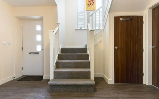 KVM - Quayside House
