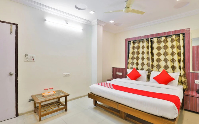 OYO 22841 Hotel Prime Inn