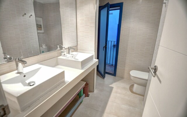 Sanctuary Penthouse by Hello Apartments Sitges