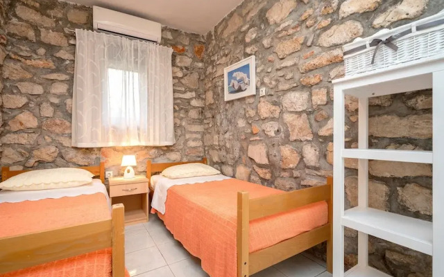 Apartments Lotti