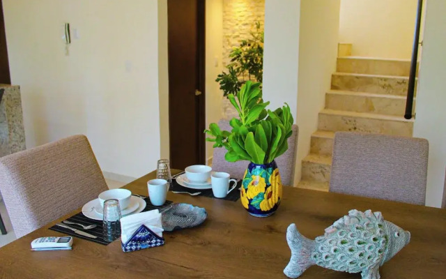 Corcomoran Luxury Beachfront house