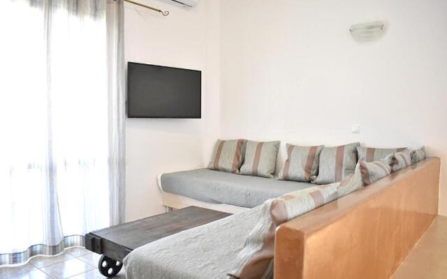 Tzamaros Studios Kythnos