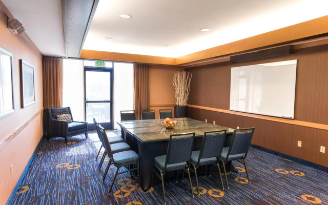 Courtyard by Marriott Palm Desert