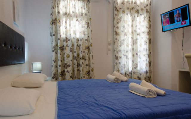 Polykratis Rooms