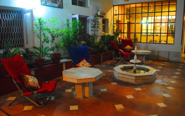 Hotel Harmony