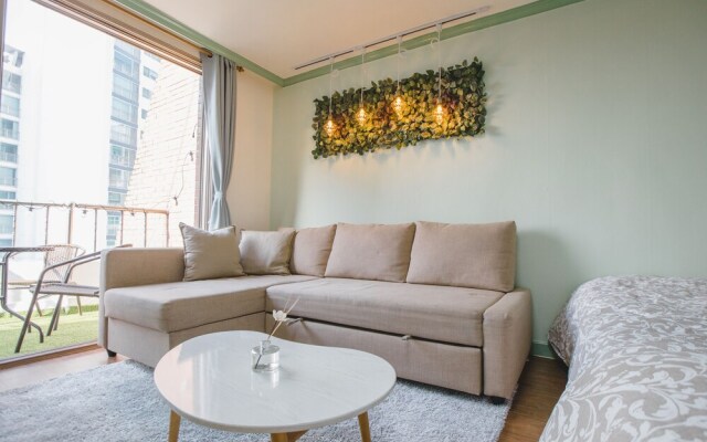 Mint House