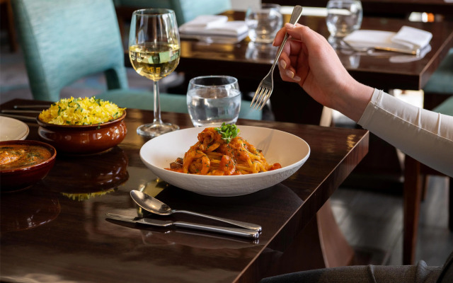 Radisson Blu Hotel, London Heathrow