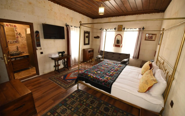 Canela Cave Hotel