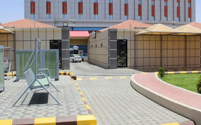 North Visitor Aparthotel