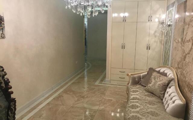 Royal Apartment