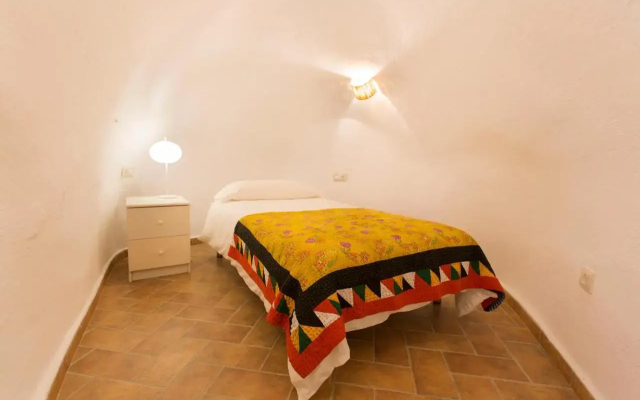 Montes Claros 26 - Hotel in Granada - Photo 3