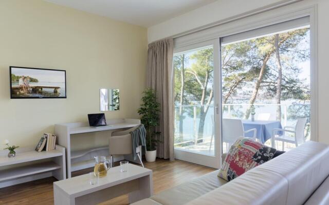 Crvena Luka Apartments, Premium Residence near Biograd n/m