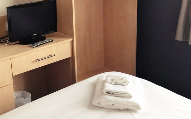Snooze Hotel
