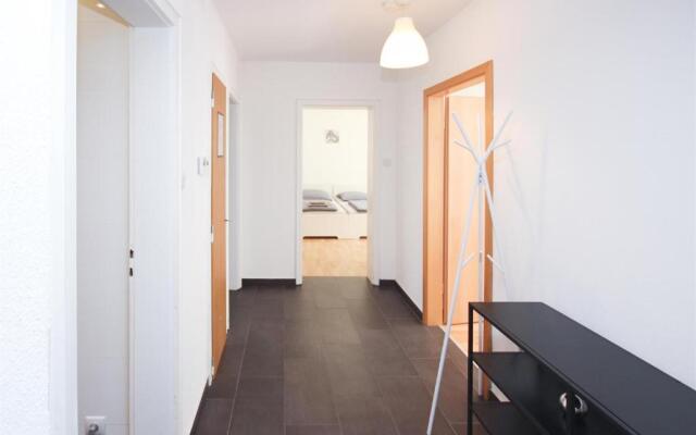 Stuttgart Mitte 2ZW in bester City-Lage am Berliner Platz