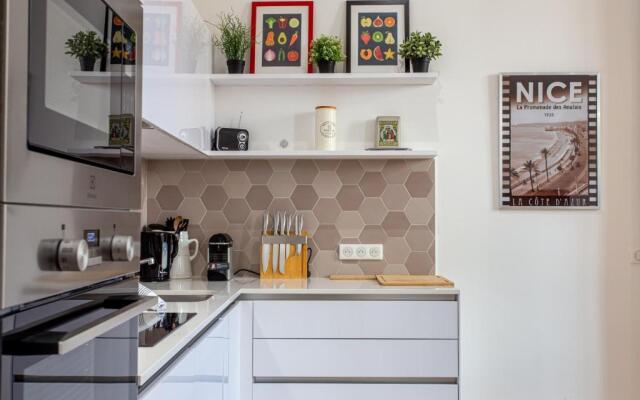 St Vincent - 3 BEDROOMS, MAGNIFICENT,VASTE, SUNNY, A/C, WIFI