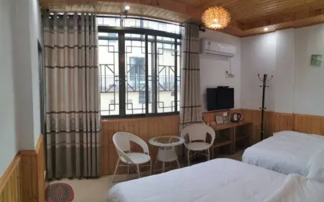 Tingzhi Inn