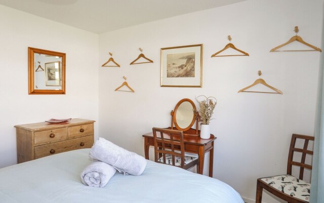 Crows Nest - Rhosneigr