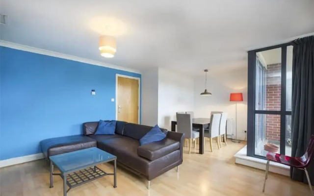 Spacious 2 Bedroom Apartment in Holloway