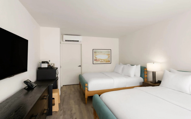 Magnuson Hotel Papago Inn