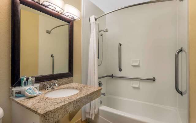 Wyndham Garden Summerville in Summerville, United States of America from 149$, photos, reviews - zenhotels.com