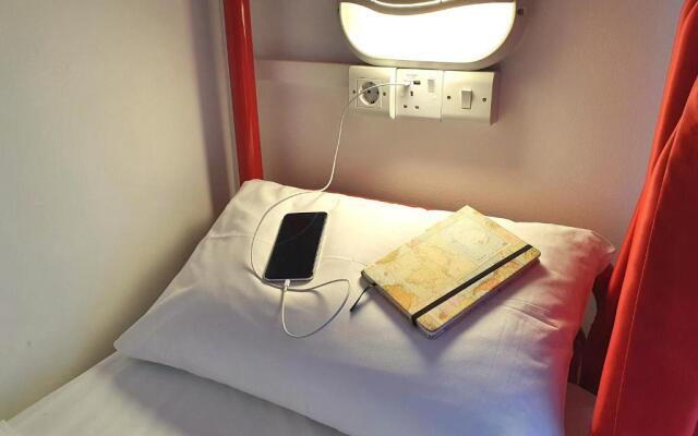 Galway City Hostel & Bar