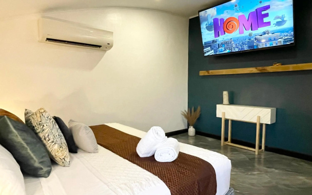 CLOCKWORKORANGE Luxury Suites