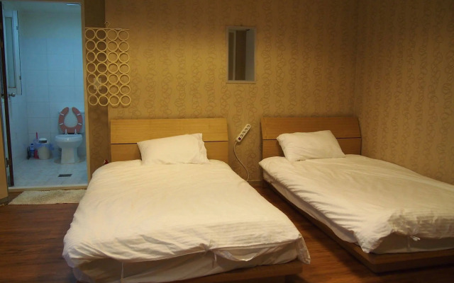 Gangnam Stay Hill Guest House