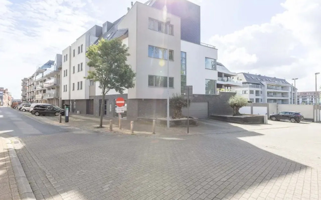 Sunny Apartment With Open Terrace