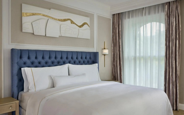 The College Green Hotel Dublin, Autograph Collection