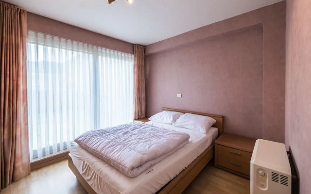 Apartment on the First Floor for Family