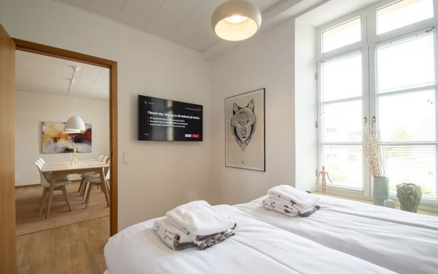Exclusive 2 Bedroom Apartment