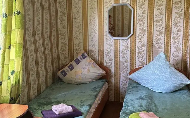 Зеленая поляна