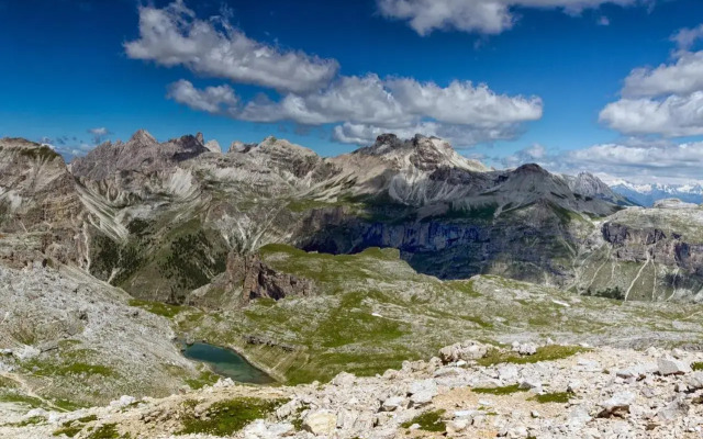 Apartments Villa Center Pic