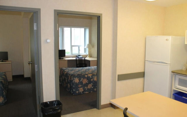 Residence & Conference Centre - Windsor