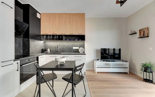 Doki Living & Foodhall by Downtown Apartments