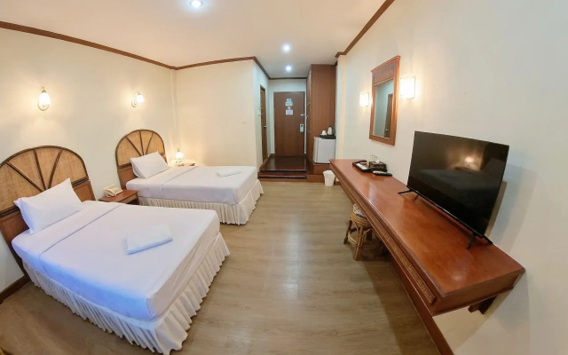 RoongRuang Hotel