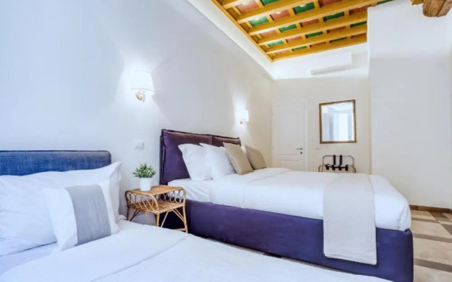 Trevi's Stylish Paradise